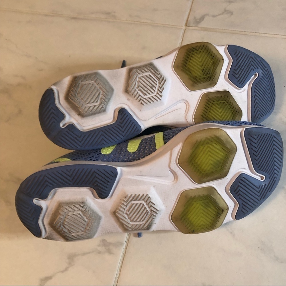 Nike zoom blue yellow running shoes / sneakers.  EUC! - Picture 6 of 8